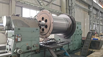 Tangshan Yuexin Machinery levert met succes op maat gemaakte kraantrommel met een diameter van 2,5 meter voor Russische klant