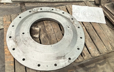 Hoe regel ik de lasprecisie voor grote frames van bouwmachines? De nieuw toegevoegde portaalfreesmachine van Yuexin Machinery heeft de leveringscycli voor exporten met 15% verkort.