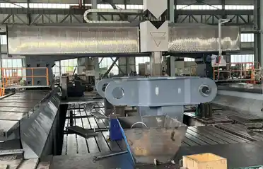 Hoe kunnen bedrijven bij het uitbesteden van de bewerking van grootschalige hefarmen een betrouwbare fabrikant selecteren? Hoe balanceert het Tangshan Yuexin Gantry Machining Center precisie en leveringsschema's via aangepaste processen?